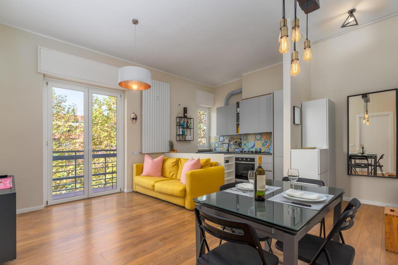 Maiolica Apartment - Free Parking And Great Connection To Linate And Duomo Milan Bagian luar foto