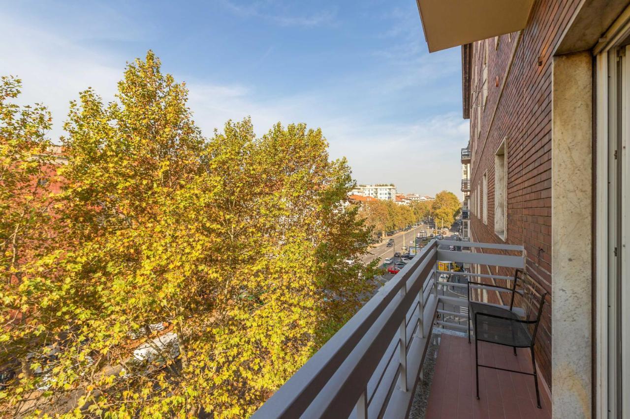 Maiolica Apartment - Free Parking And Great Connection To Linate And Duomo Milan Bagian luar foto